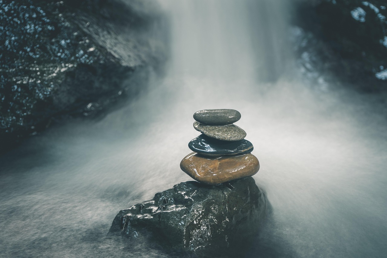 How entrepreneurs can achieve a healthy work life balance discover practical tips and strategies to achieve a healthy work-life balance, enhancing your productivity and well-being both at home and in the office.